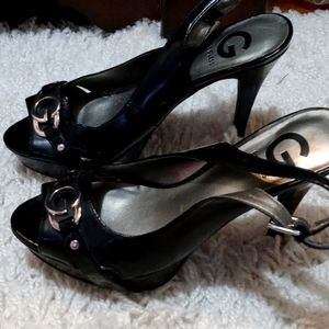 Guess black patent platform peep toe 8 NWT